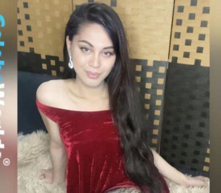 
J2hundred Height, Weight, Net Worth, Age, Birthday, Wikipedia, Who, Nationality, Biography 