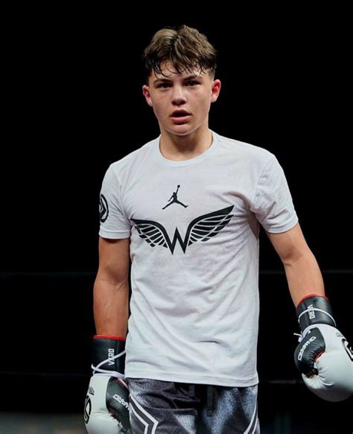 Javon Walton Height, Weight, Body Measurements, Shoe Size