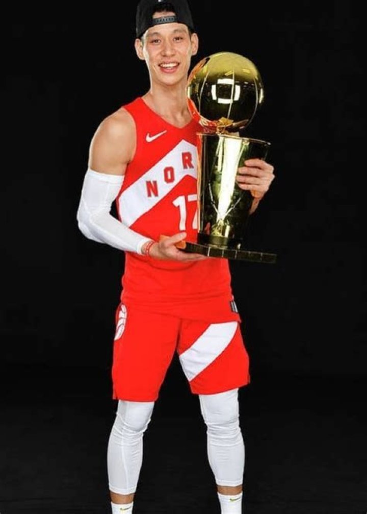 
Jeremy Lin Height, Weight, Net Worth, Age, Birthday, Wikipedia, Who, Nationality, Biography 