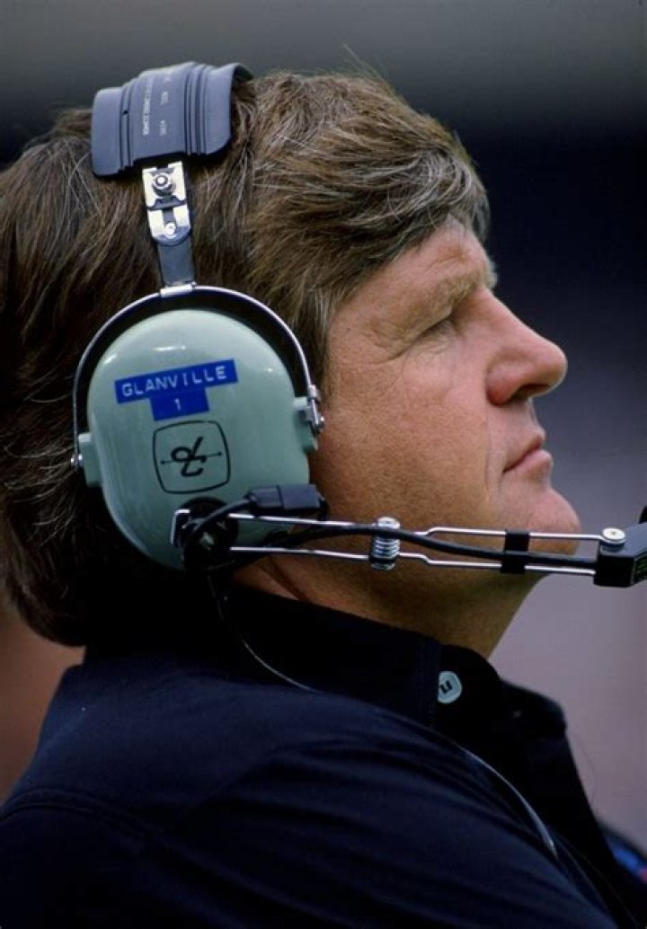 Jerry Glanville Net Worth