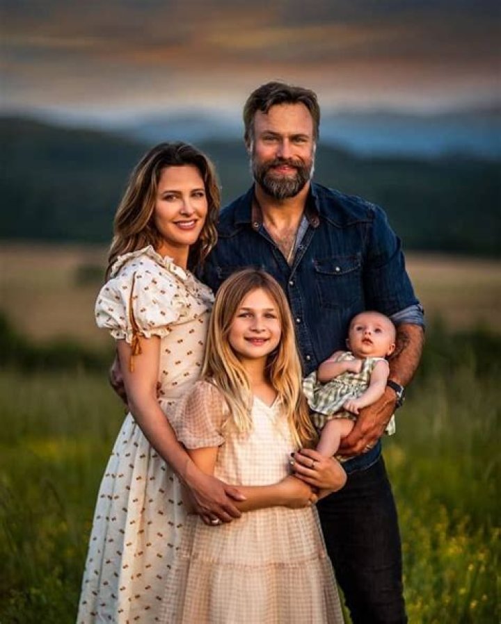 Jill Wagner Net Worth