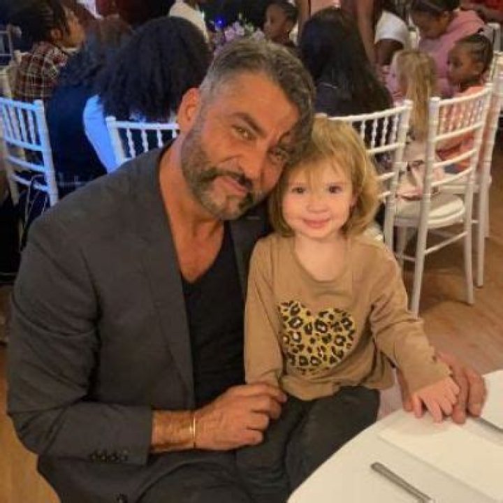 
Jimmy Barba Height, Weight, Net Worth, Age, Birthday, Wikipedia, Who, Nationality, Biography 