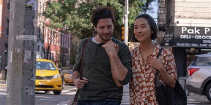 John Magaro Bio, Age, Height, Wife, Net Worth, Movies, TV Shows