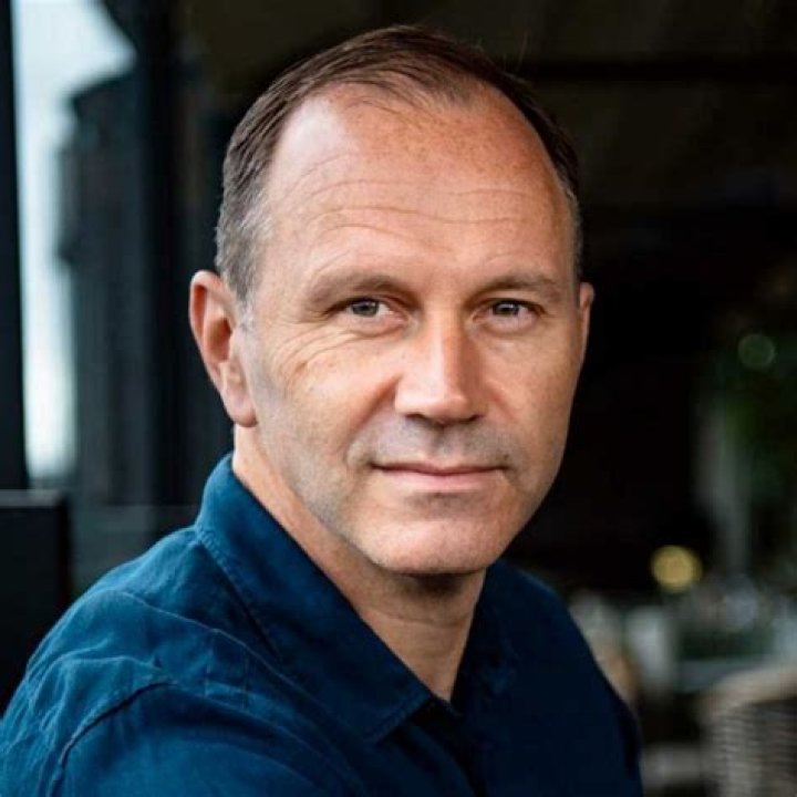 Jonas Eriksson (referee)