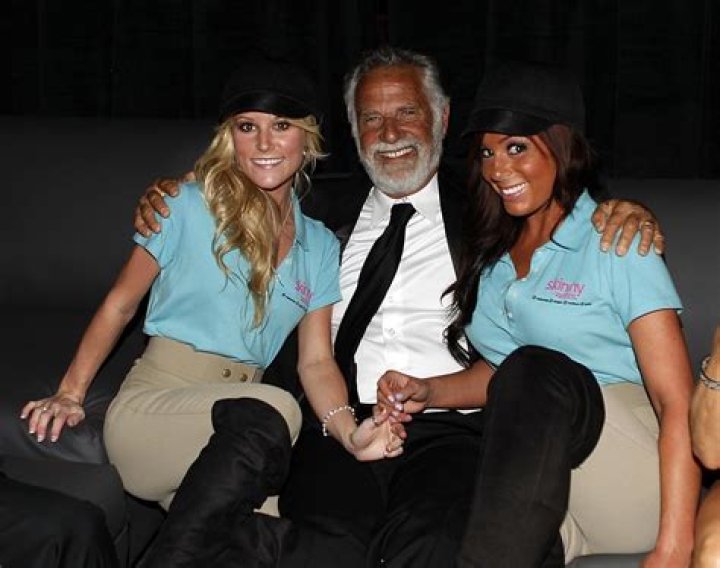 Jonathan Goldsmith Net Worth