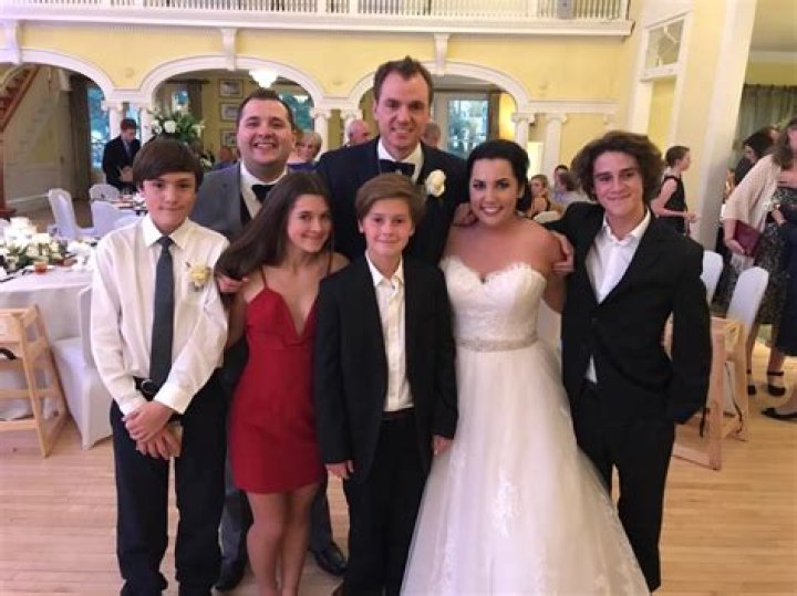 Jonathan Ketz Biography, Age, Parents, Wife, Baby, WQAD, Salary And Net Worth