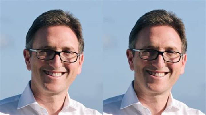 Jonathan M. Goldstein Net Worth