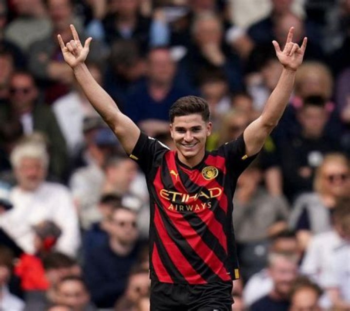 Julián Álvarez Religion: Does He Follow Christian Faith? Parents And Family Ethnicity