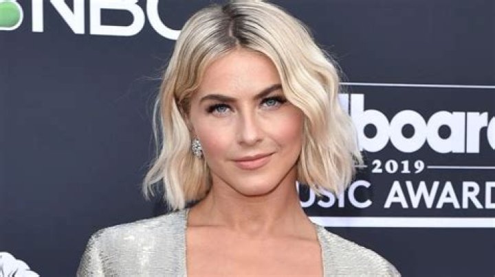 Julianne Hough’s net worth, fact, career, awards, biography & life story