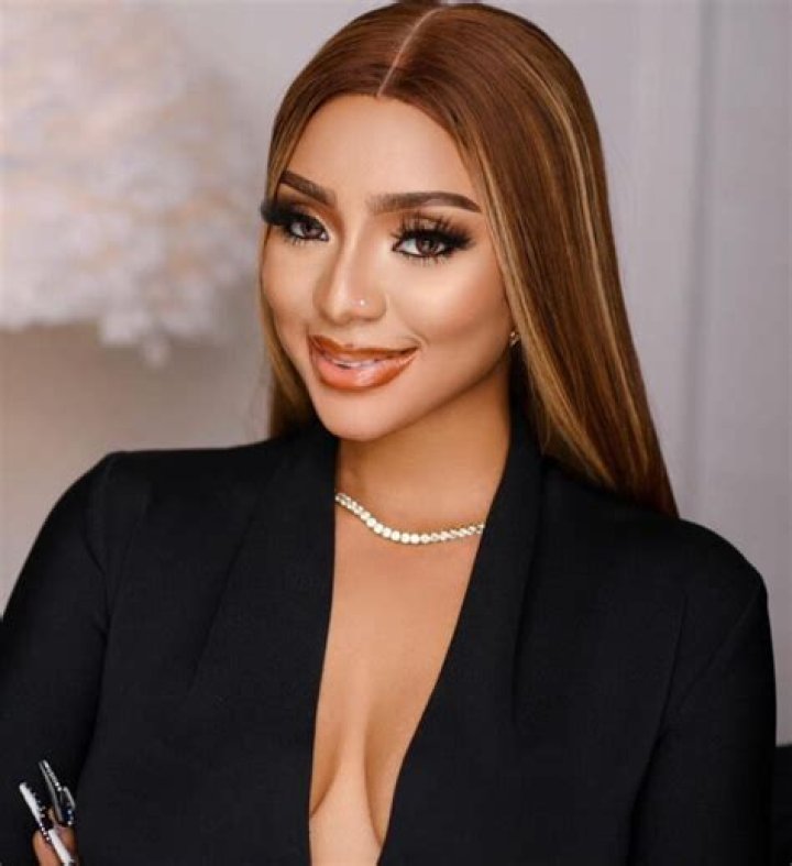 Kane Age, Wikipedia, Biography, Children, Salary, Net Worth, Parents.