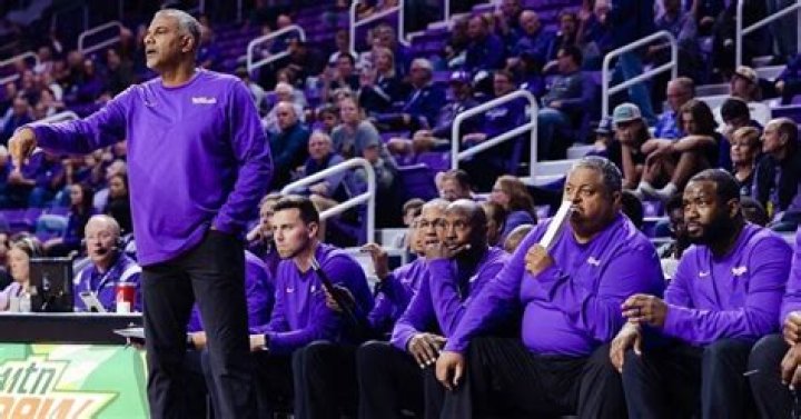 
Kansas City New Coach Jerome Tang Is Slowly Becoming The Talk Of The NCAA Season in 2022, Here Is What We Have on Him 