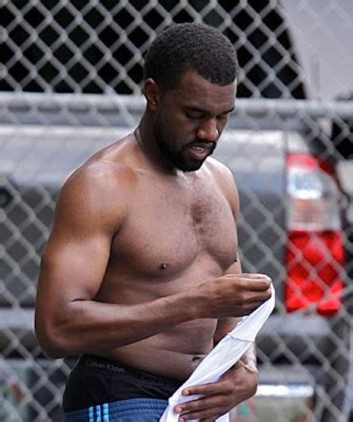 Kanye West: Wife, net worth, tattoos, smoking & body facts