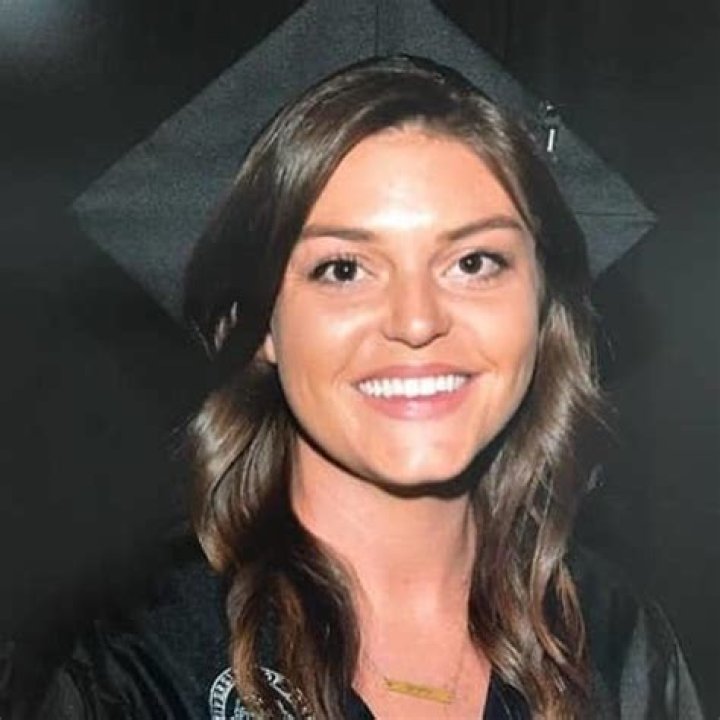 Kasey Lee Akins Height, Weight, Net Worth, Age, Birthday, Wikipedia, Who, Instagram, Biography