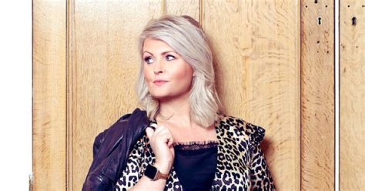 
Kate Hardcastle Height, Weight, Net Worth, Age, Birthday, Wikipedia, Who, Nationality, Biography 