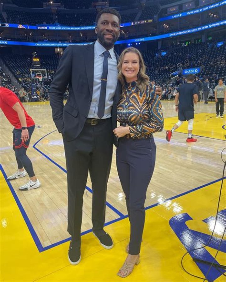 Kerith Burke – biography, mom, age, height, husband