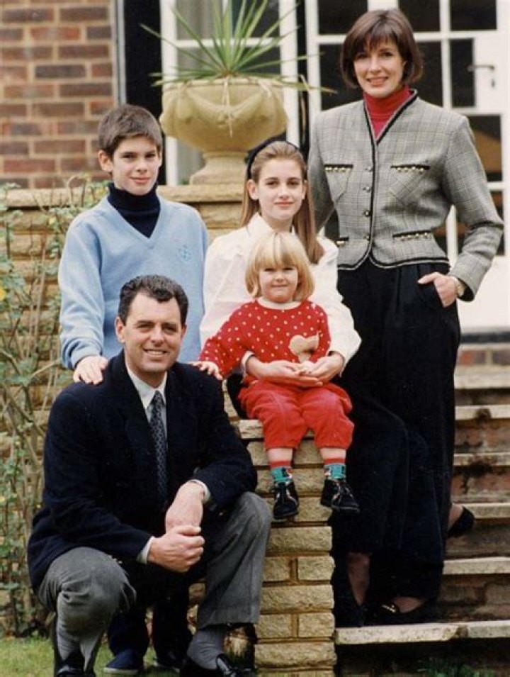 Laura Gallacher Biography; Net Worth, Age, Height, Kids And Movies Of Russell Brand’s Wife