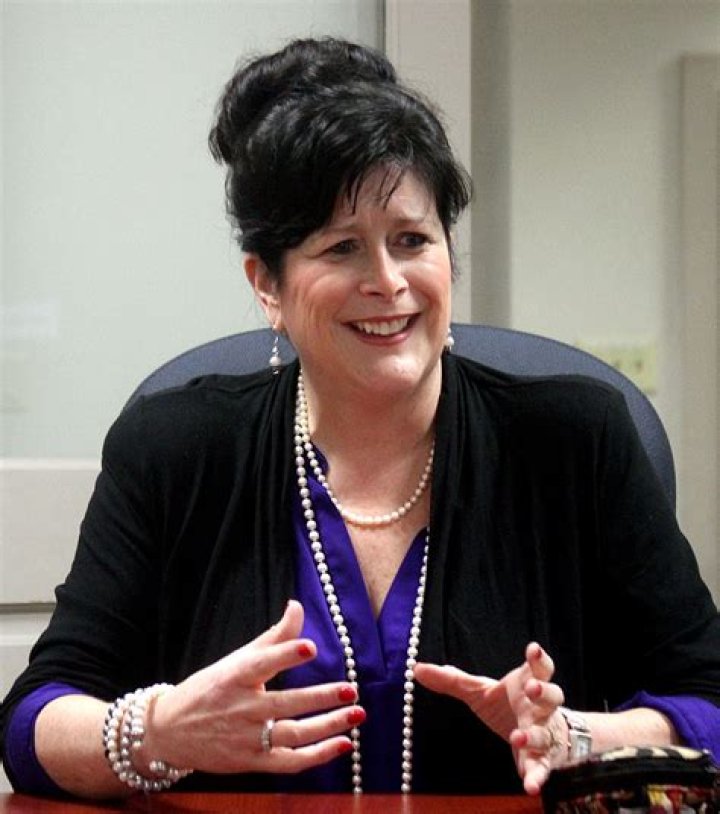 Laura Harrington Net Worth