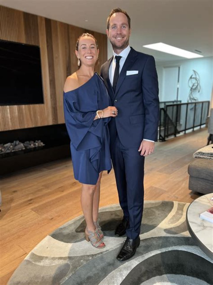 Laura Sanchez H (Youtuber) Wiki, Bio, Age, Height, Weight, Husband, Dating, Family, Net Worth, Facts