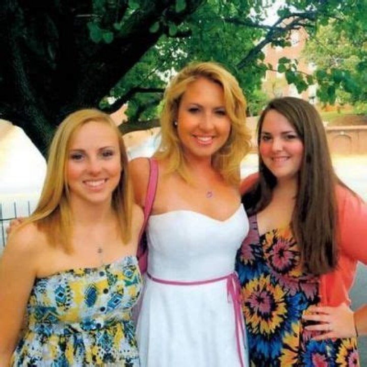 Lauren Giddings Height, Weight, Net Worth, Age, Birthday, Wikipedia, Who, Nationality, Biography