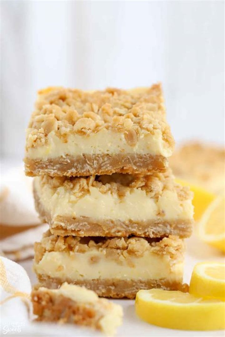 Lemon Crumb Bars (So Easy!)