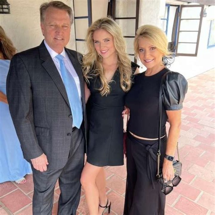 Leslie Mouton Husband, Married, Net Worth, Age, Height, Kids, Bio