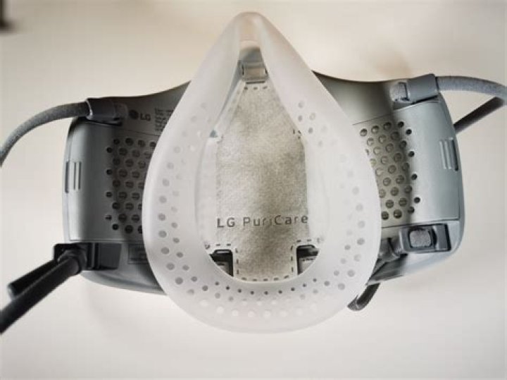 
LG PuriCare wearable air purifier to lessen your Diwali pollution woes 