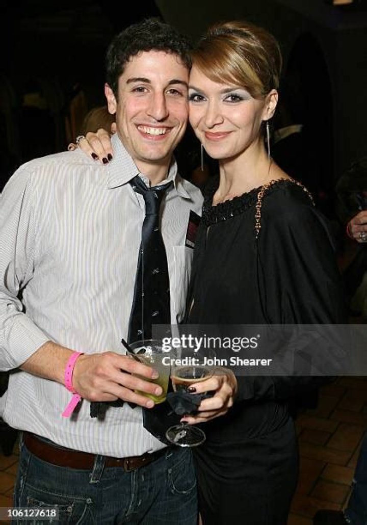 Lindsay Zir Net Worth