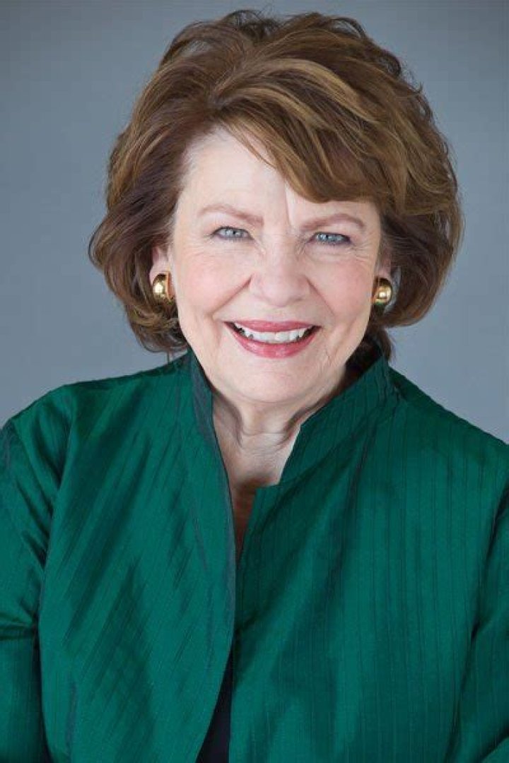 Louanne Stephens Net Worth, Income, Salary, Earnings, Biography