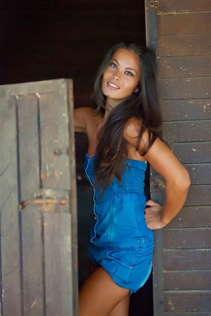 Lucia Centorame Net Worth