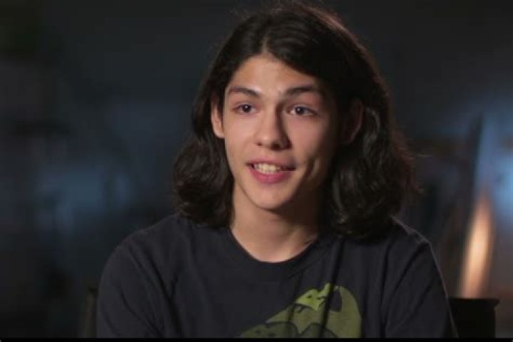 Lucius Hoyos Height, Weight, Net Worth, Age, Birthday, Wikipedia, Who, Nationality, Biography