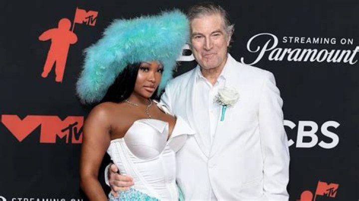 Mae Walker Net Worth