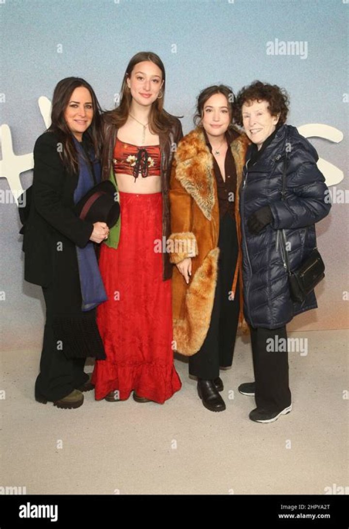 Know about Marina L Segall mother of American Actress Pamela Adlon