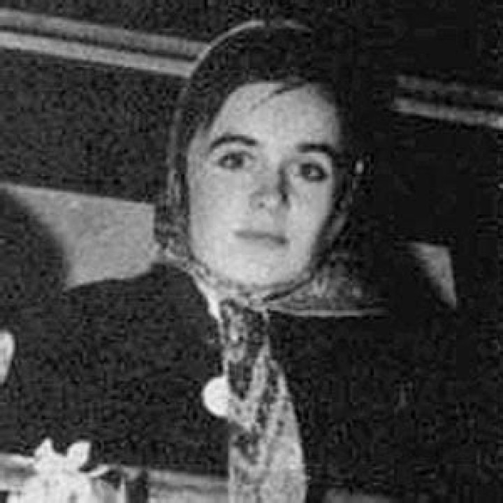 Marina Oswald Net Worth