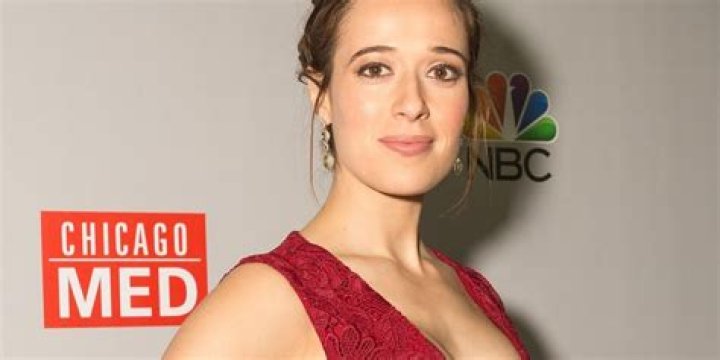 Marina Squerciati Wiki, husband Eli Kay-Oliphant, Family, Net Worth, Measurements