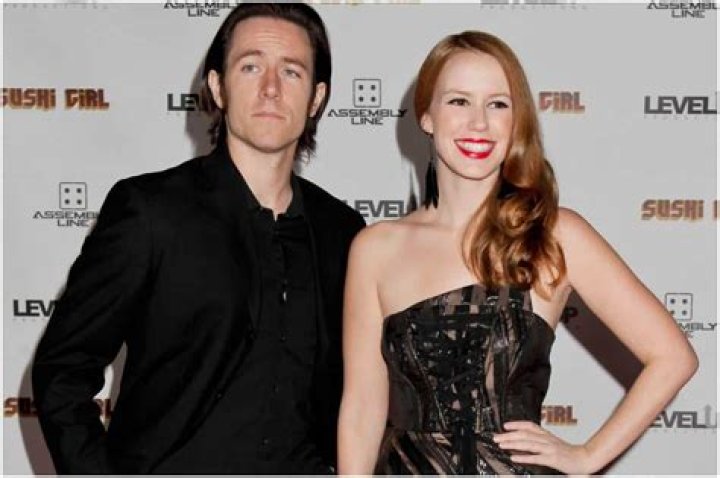 Marisha Ray Biography, Age, Height, Husband, Critical Role,Net Worth and Tattoo