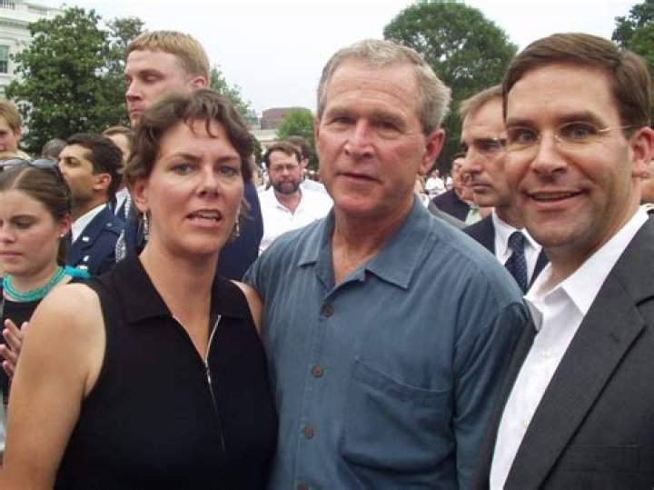 Mark Esper Wife Leah Esper: Wikipedia, Biography, Age, Net Worth, Resigns