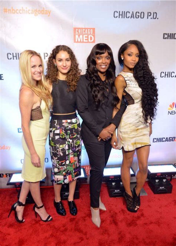 Marlyne Barrett Net Worth