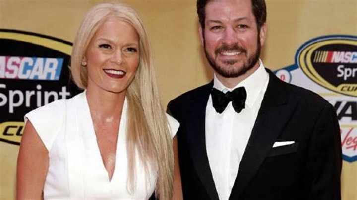 Who Is Martin Truex Jr ? Know Martin Truex Jr Wiki, Age, Bio, Girlfriend, Net Worth