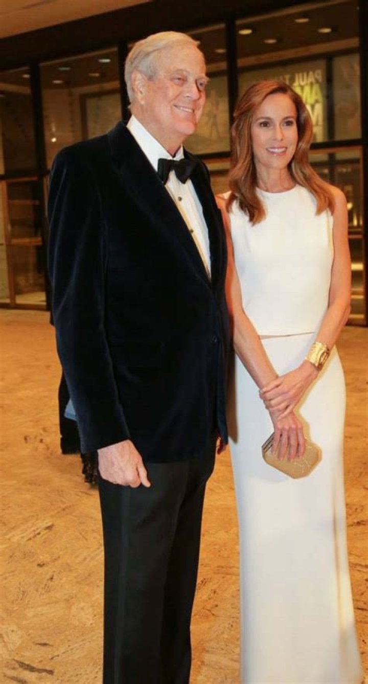 Mary Julia Koch Bio, Wiki, Age, Father’s Death, Net Worth and Husband