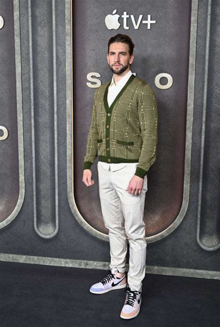 Maximilian Osinski Height, Weight, Net Worth, Age, Birthday, Wikipedia, Who, Nationality, Biography