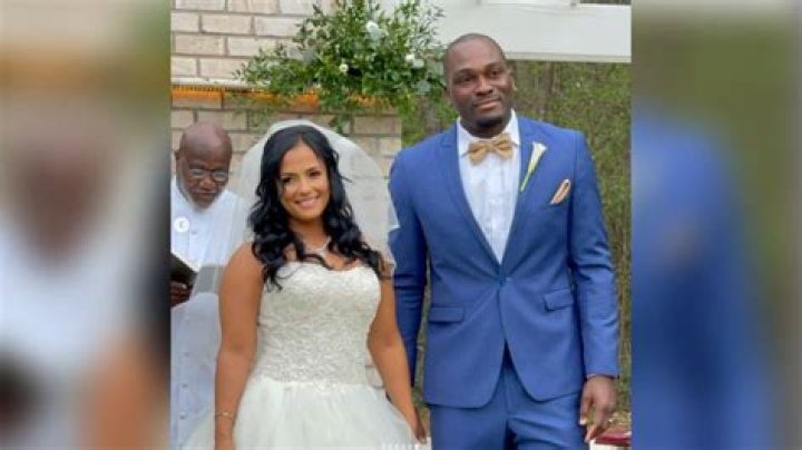 Meet Derek Brunson Wife Kayla Mork On Instagram – Net Worth And Salary Amount