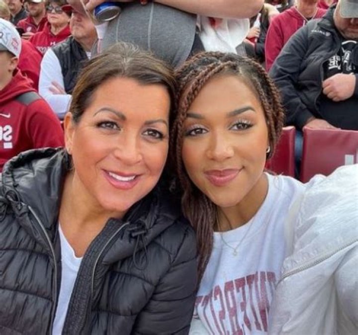 Meet Leta Ramirez, Mother Of CeeDee Lamb