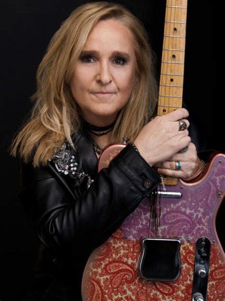 Melissa Etheridge Height, Weight, Measurements, Bra Size, Shoe Size