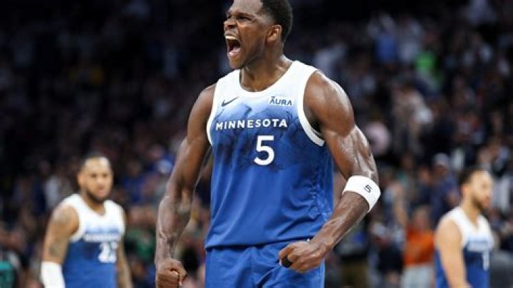 Miranda Edwards Height, Weight, Net Worth, Age, Birthday, Wikipedia, Who, Instagram, Biography