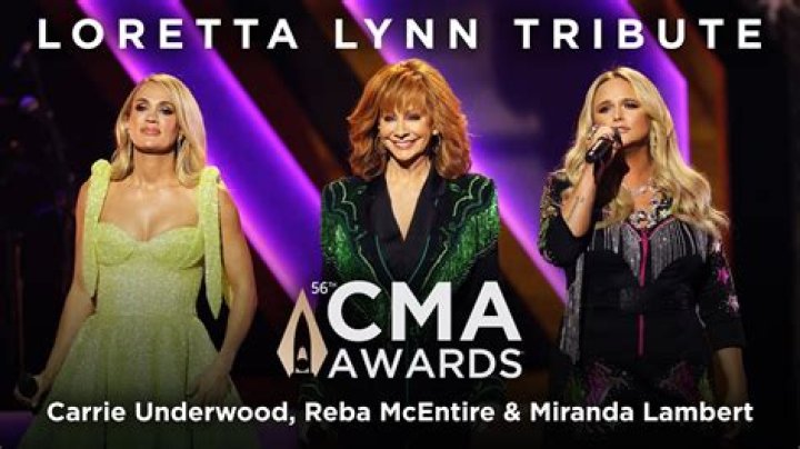 
Miranda Lambert’s CMA Tribute to Loretta Lynn Was Personal: ‘She Made Me Feel Just Like an Old Friend’ 