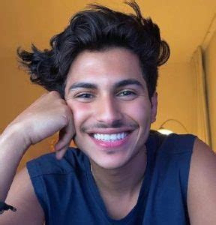 
Moha Shmri Height, Weight, Net Worth, Age, Birthday, Wikipedia, Who, Nationality, Biography 