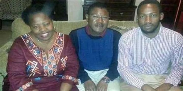 Moses Wetangula Senator, Bio, Age, Wife, Family, Children, Politics, Brother, Wealth and Contacts