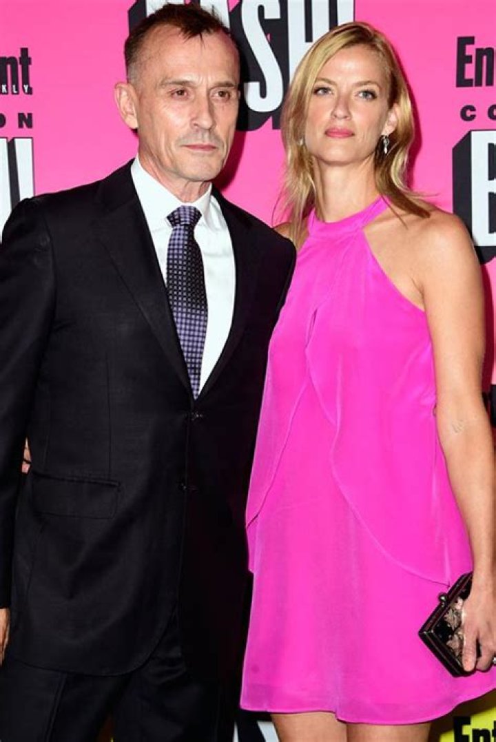 Nadine Kary Age: 10 Facts On Robert Knepper’s Wife