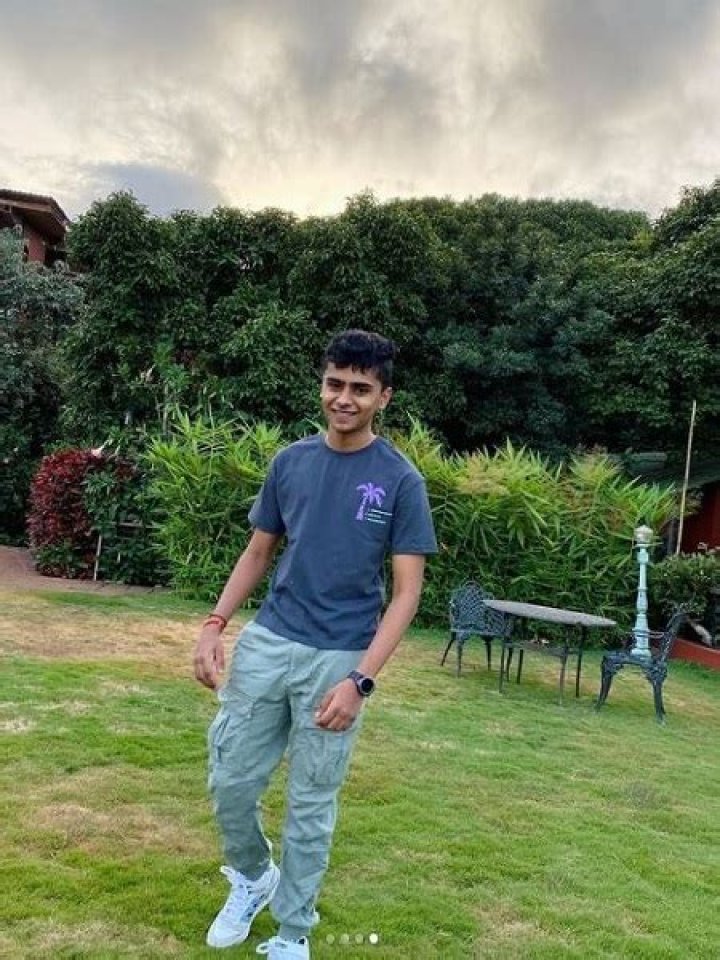 Naman Jain Net Worth