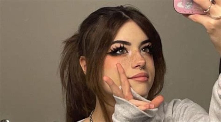 Neekolul (TikTok Star) Wiki, Biography, Age, Boyfriend, Height, Net Worth